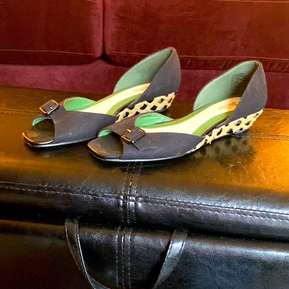 Lela Rose Wedges - Picture 2 of 4